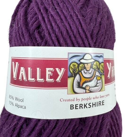 Valley Yarn Berkshire Lot of 4 Skeins Red Purple Wool & Alpaca Made in Peru - Picture 2 of 6
